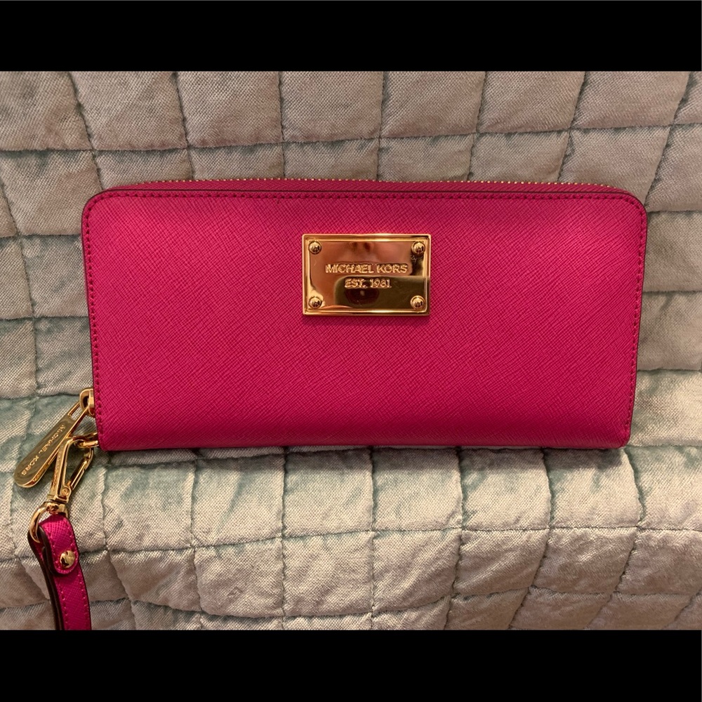 Micheal Kors Wallet